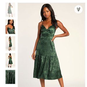 Lulus "Be Your Favorite" Emerald Green Satin Jacquard Midi Dress